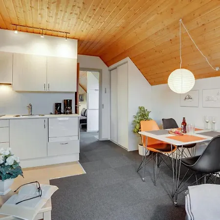 Apartment Roya - 1-9km From The Sea In Western Jutland By Interhome *