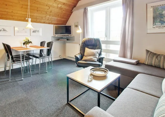 Lejlighed Roya - 1-9km From The Sea By Interhome *